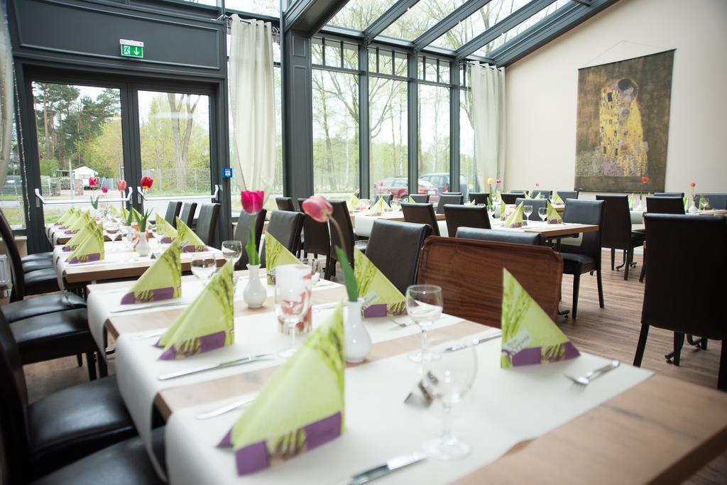 Gaestehaus Suedheide Hambühren Eksteriør bilde